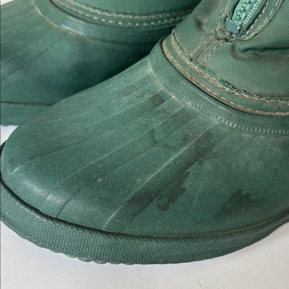 Vintage Sorel Green Rubber Boots | Women’s 9 Coastal Granola Style - Picture 3 of 10